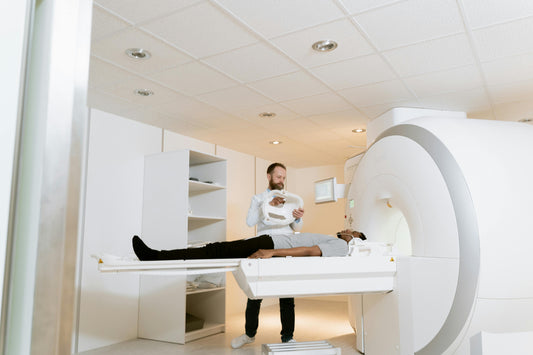 PET Scan vs CT Scan: Difference Between PET Scan & CT Scan Explained